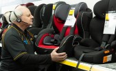 Retail child car seats