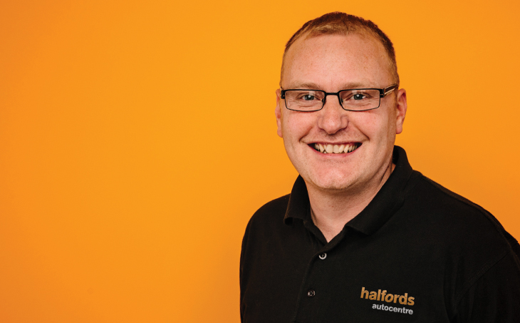 Training & Development in Halfords Autocentres | Halfords Careers